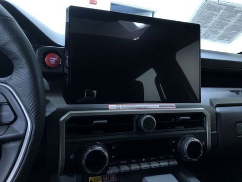 Certified 2025 Toyota Tacoma TRD Sport image 21