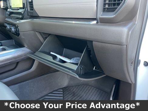 Used 2024 Chevrolet Silverado 1500 LTZ w/ LTZ Premium Package image 33