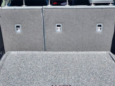 New 2026 Volkswagen Tiguan SE image 20