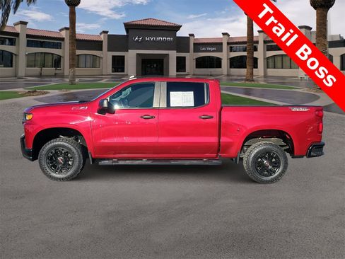 Used 2019 Chevrolet Silverado 1500 Custom Trail Boss w/ Custom Convenience Package image 5