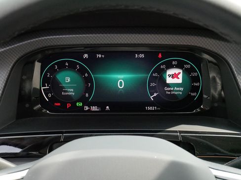 Certified 2025 Volkswagen Atlas Peak Edition SE AWD/4WD image 21