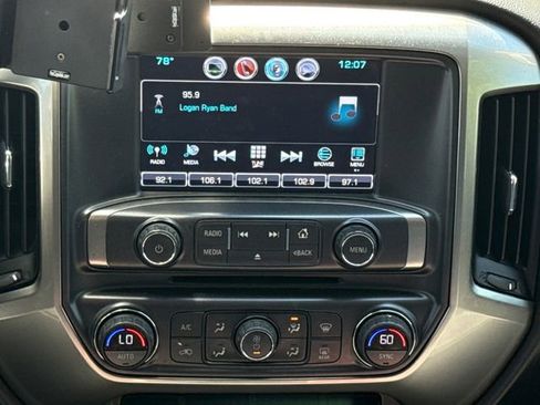 Used 2018 Chevrolet Silverado 1500 LT w/ Texas Edition image 10