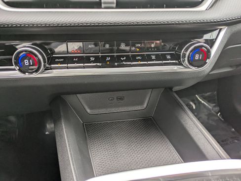 New 2026 Chevrolet Equinox LT image 23