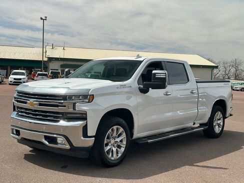 Used 2021 Chevrolet Silverado 1500 LTZ w/ LTZ Premium Package image 4