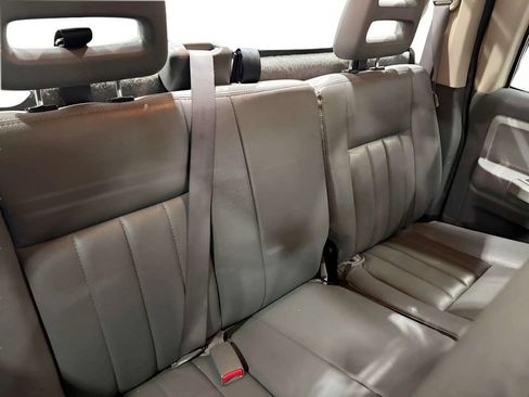 Used 2005 Dodge Dakota Laramie w/ Sport Appearance Group AWD/4WD image 16