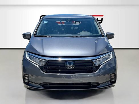 Used 2023 Honda Odyssey Elite image 2