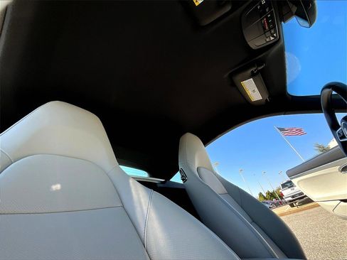 Used 2024 Porsche 718 Cayman image 18