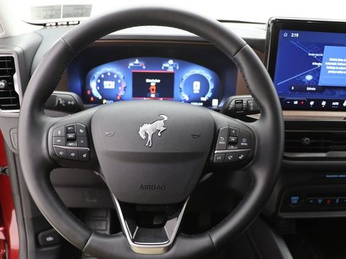 Used 2025 Ford Bronco Sport Outer Banks w/ Outer Banks Tech Package+ image 16