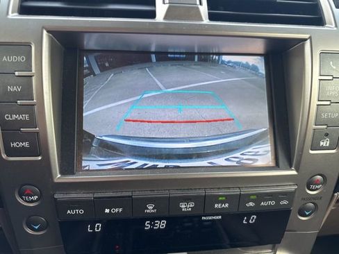 Used 2021 Lexus GX 460 Premium w/ Premium Package image 12