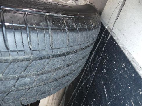 Used 2019 Ford Flex SEL image 32