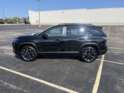 Used 2026 Chevrolet Equinox RS w/ Convenience Package III image 3