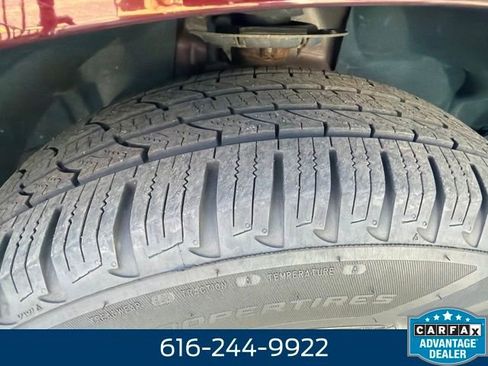 Used 2017 Ford Edge SEL w/ Equipment Group 201A AWD/4WD image 6