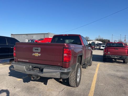 Used 2015 Chevrolet Silverado 2500 LT w/ LT Convenience Package image 12