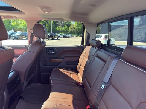 Certified 2014 Chevrolet Silverado 1500 High Country w/ High Country Premium Package AWD/4WD image 33