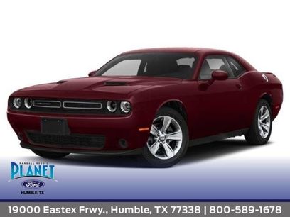 Used 2021 Dodge Challenger SXT w/ Driver Convenience Group