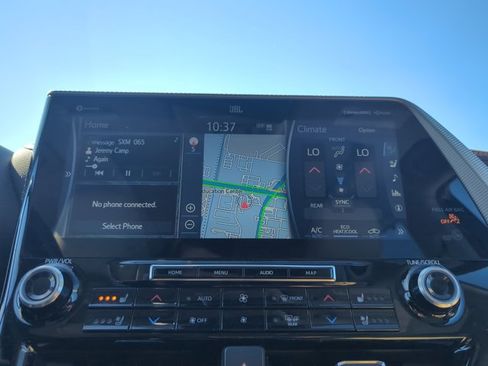 Used 2022 Toyota Highlander Platinum image 19