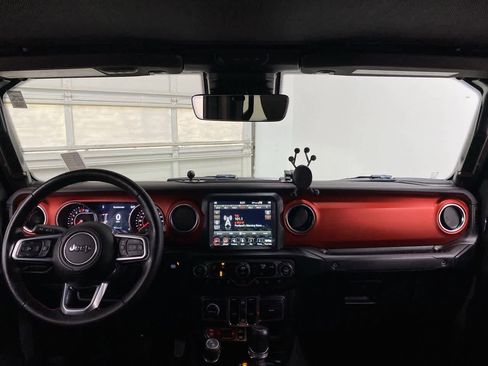 Used 2020 Jeep Gladiator Rubicon image 13