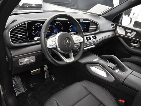Certified 2023 Mercedes-Benz GLS 450 4MATIC image 22