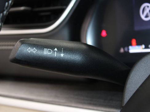 Used 2024 Jeep Grand Cherokee L Limited AWD/4WD image 42