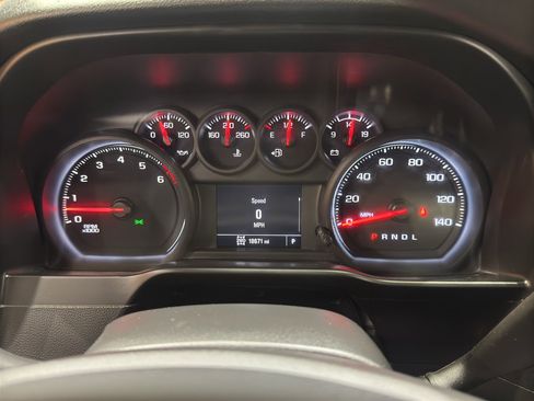 Used 2021 Chevrolet Silverado 1500 W/T w/ WT Value Package AWD/4WD image 23