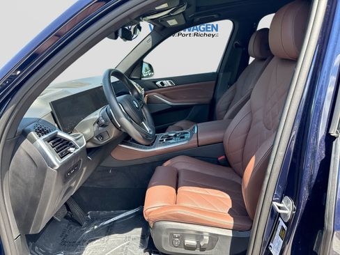 Used 2025 BMW X5 sDrive40i w/ Premium Package RWD image 23