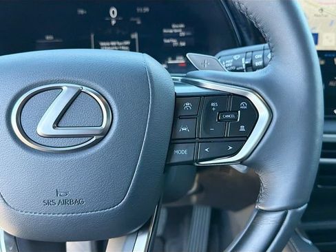 Used 2025 Lexus RX 350 Premium FWD image 39