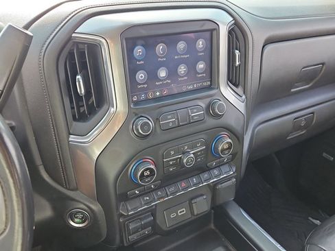 Used 2020 Chevrolet Silverado 1500 LT Trail Boss image 13