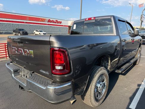 Used 2025 RAM 2500 Tradesman AWD/4WD image 4