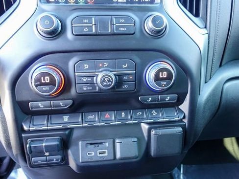 Used 2021 Chevrolet Silverado 2500 LTZ image 26