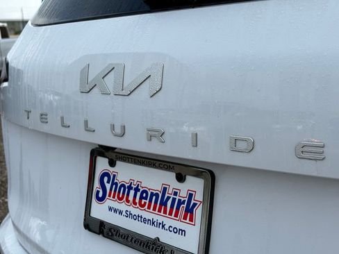 Certified 2024 Kia Telluride SX Prestige X-Line image 11