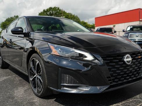 Used 2026 Nissan Altima 2.5 SR FWD image 37