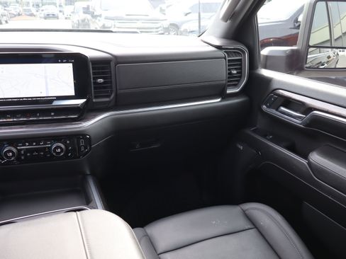 Certified 2024 Chevrolet Silverado 2500 LTZ w/ LTZ Premium Package image 15