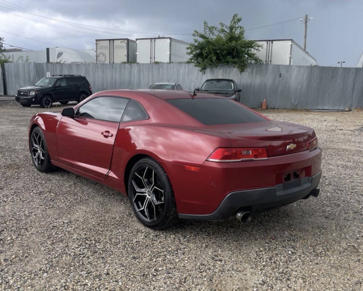 Used 2014 Chevrolet Camaro LS RWD image 5