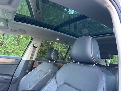 New 2026 Volkswagen Atlas SE image 16