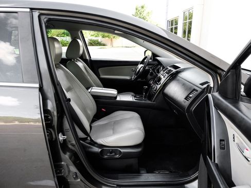 Used 2015 MAZDA CX-9 Touring FWD image 39