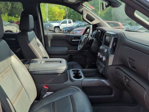 Used 2022 GMC Sierra 1500 Denali w/ Driver Alert Package II AWD/4WD image 8