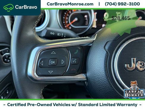 Used 2023 Jeep Wrangler Unlimited Sahara AWD/4WD image 32