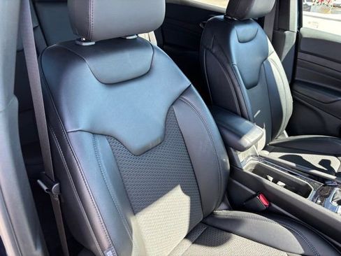 New 2026 Jeep Compass Latitude AWD/4WD image 22
