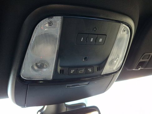 Used 2022 Dodge Durango GT image 30