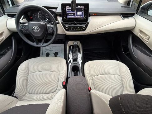 Used 2022 Toyota Corolla LE FWD image 27