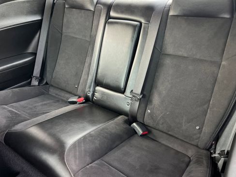 Used 2022 Dodge Challenger GT w/ Plus Package image 5