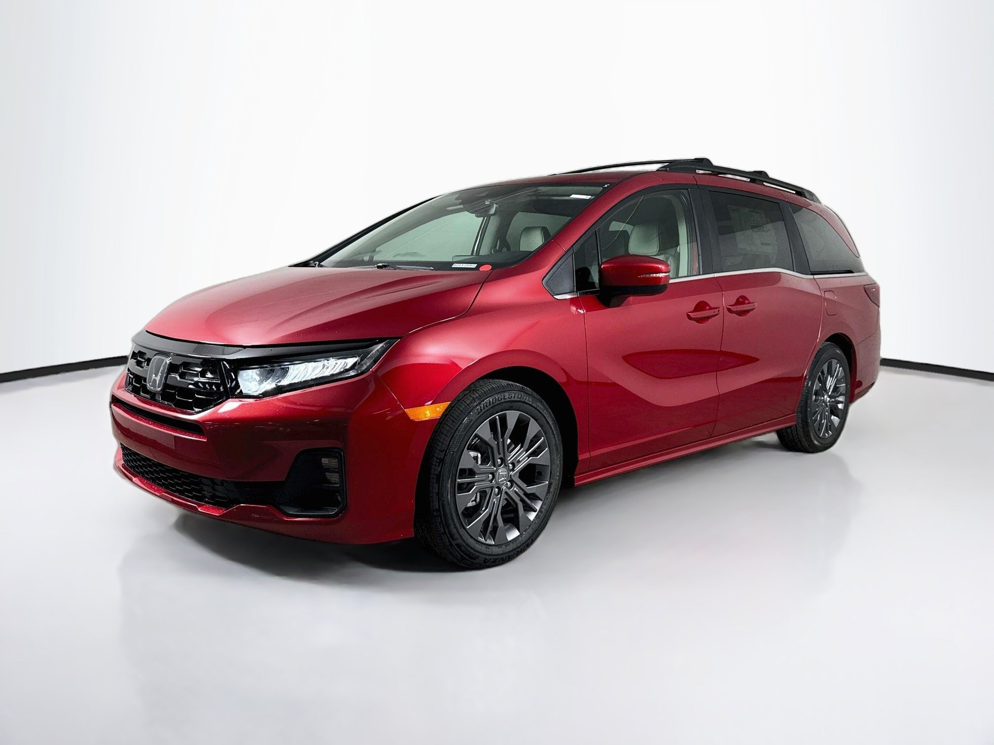 New 2027 Honda Odyssey Touring image 4