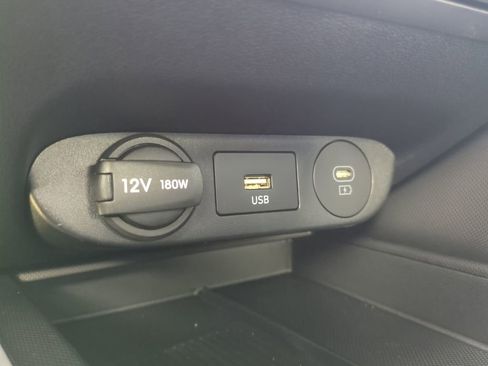 New 2026 Hyundai Elantra Limited image 26