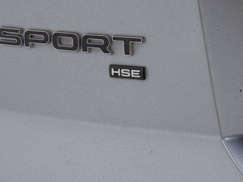 Used 2021 Land Rover Range Rover Sport HSE Silver Edition AWD/4WD image 16