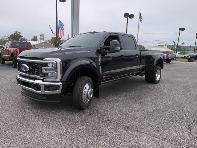 Used 2026 Ford F450 Lariat w/ FX4 Off-Road Package AWD/4WD image 5