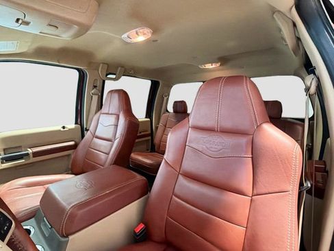 Used 2009 Ford F250 Lariat image 17