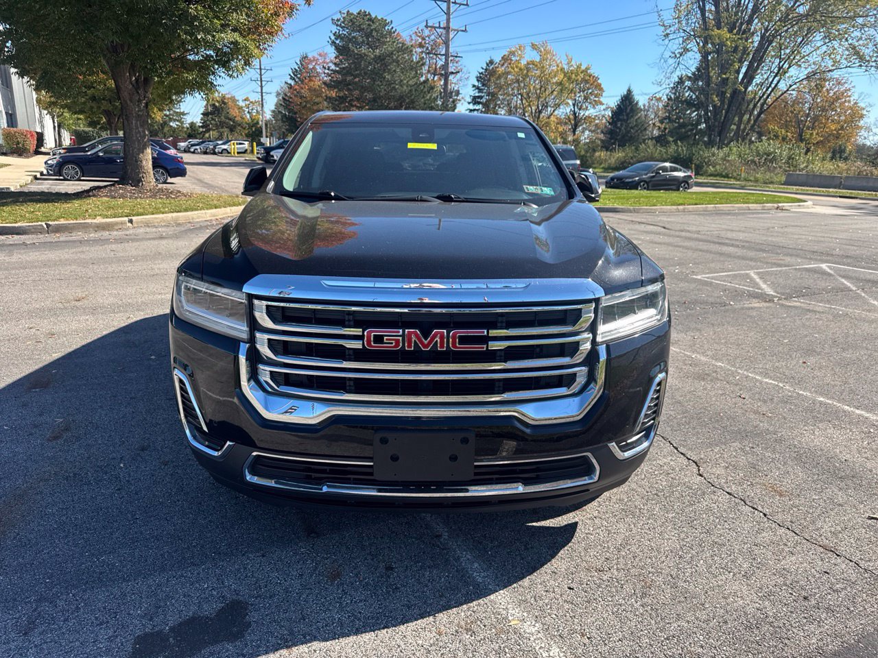 Used 2023 GMC Acadia SLE AWD/4WD image 3