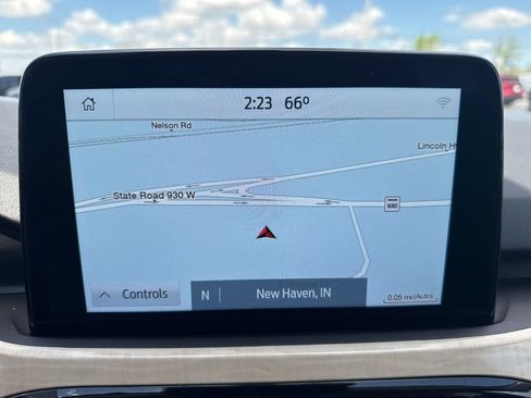 Used 2021 Ford Escape Titanium w/ Titanium Elite Package AWD/4WD image 14