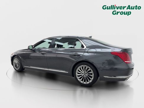 Used 2019 Genesis G90 5.0 Ultimate RWD image 4