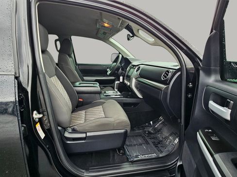 Used 2018 Toyota Tundra SR5 w/ TRD Off Road Package image 24